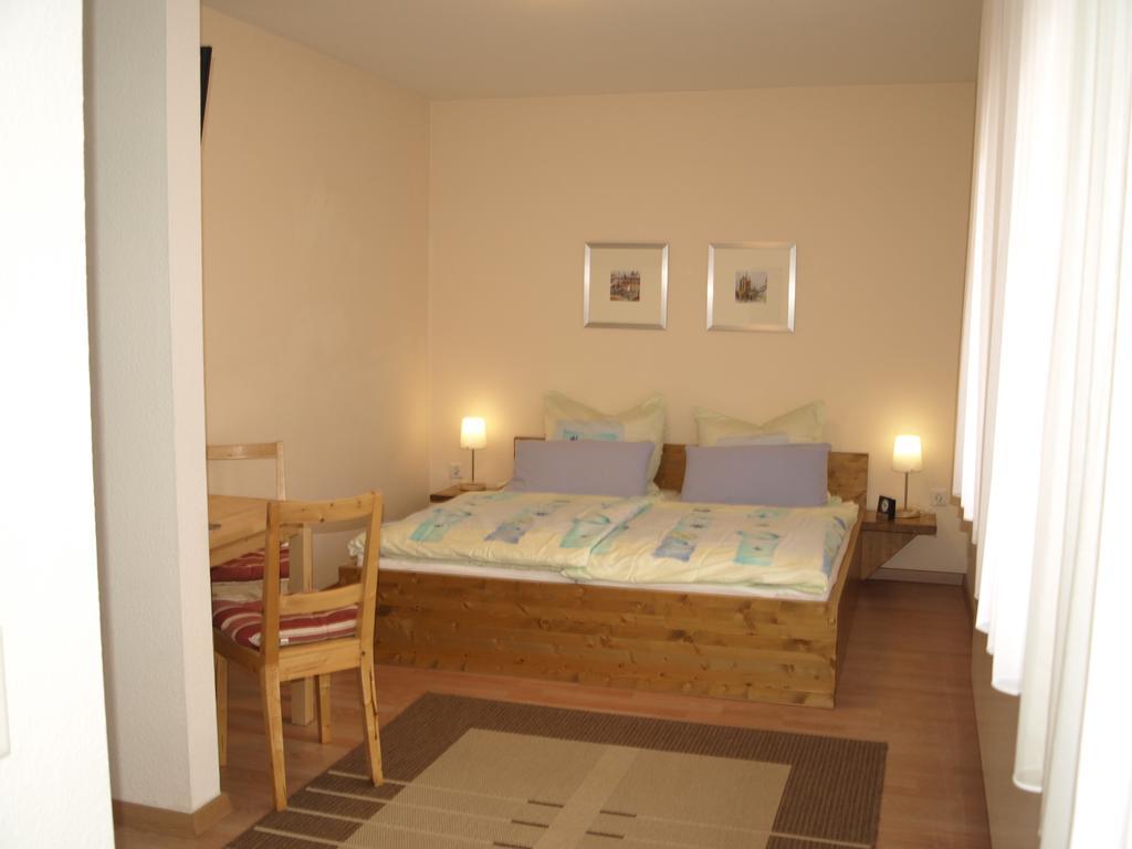Gaestehaus In Der Gotthardtstrasse Erfurt Oda fotoğraf